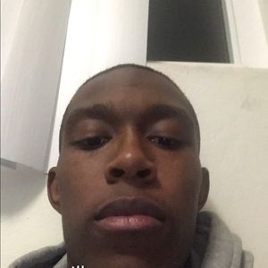 Meet your Posher, Claude